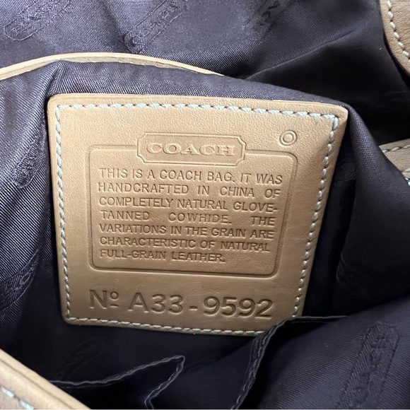 COACH Vintage Legacy Flap Crossbody Bag - Picture 9 of 9